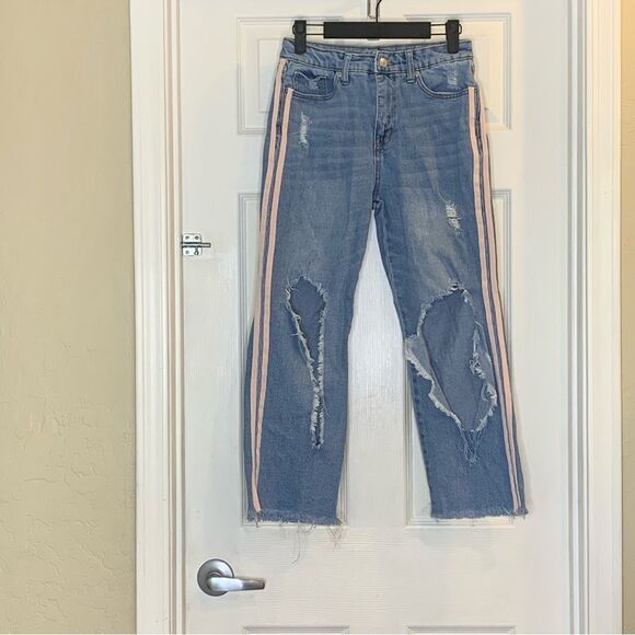 Wild Fable High Rise Kick Flare Distressed Pink Side Stripe Jeans Size 2 - Picture 8 of 9